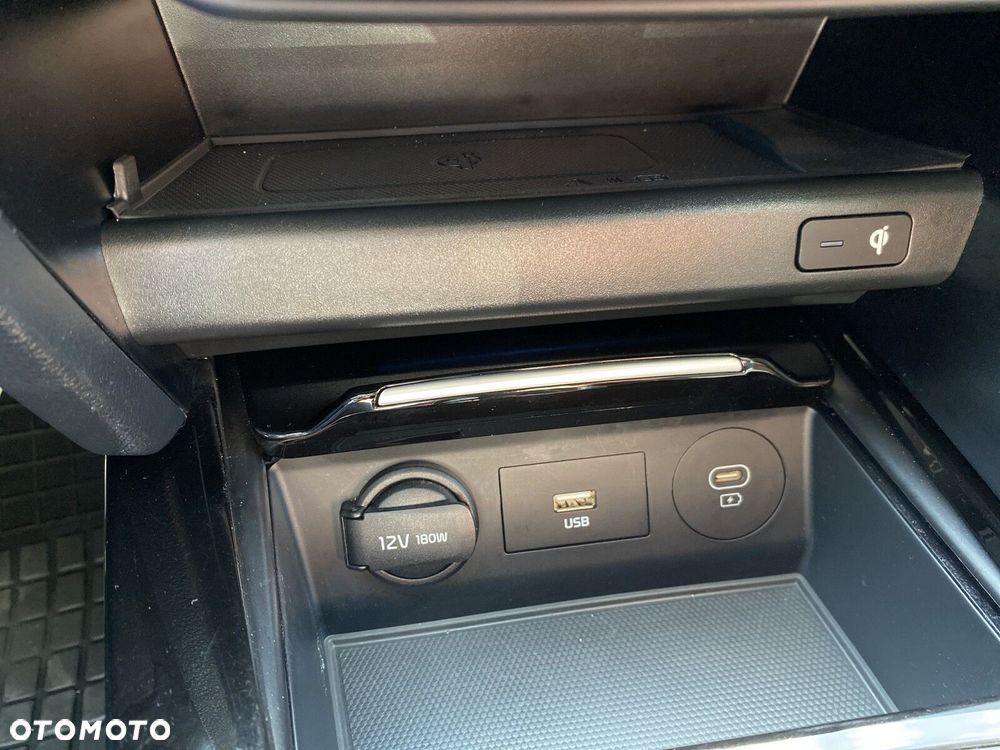 Kia XCeed - 27