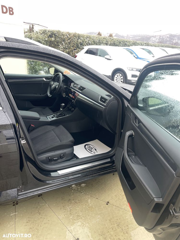 Skoda Superb 2.0 TDI DSG Premium Edition - 21