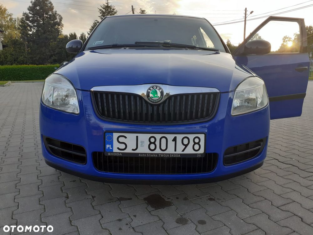 Skoda Fabia 1.2 HTP Ambiente - 12