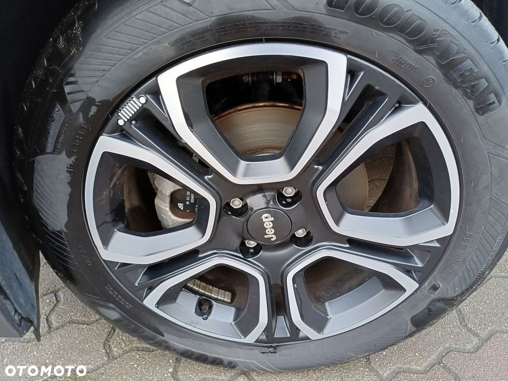 Jeep Avenger 54kWh Altitude - 9