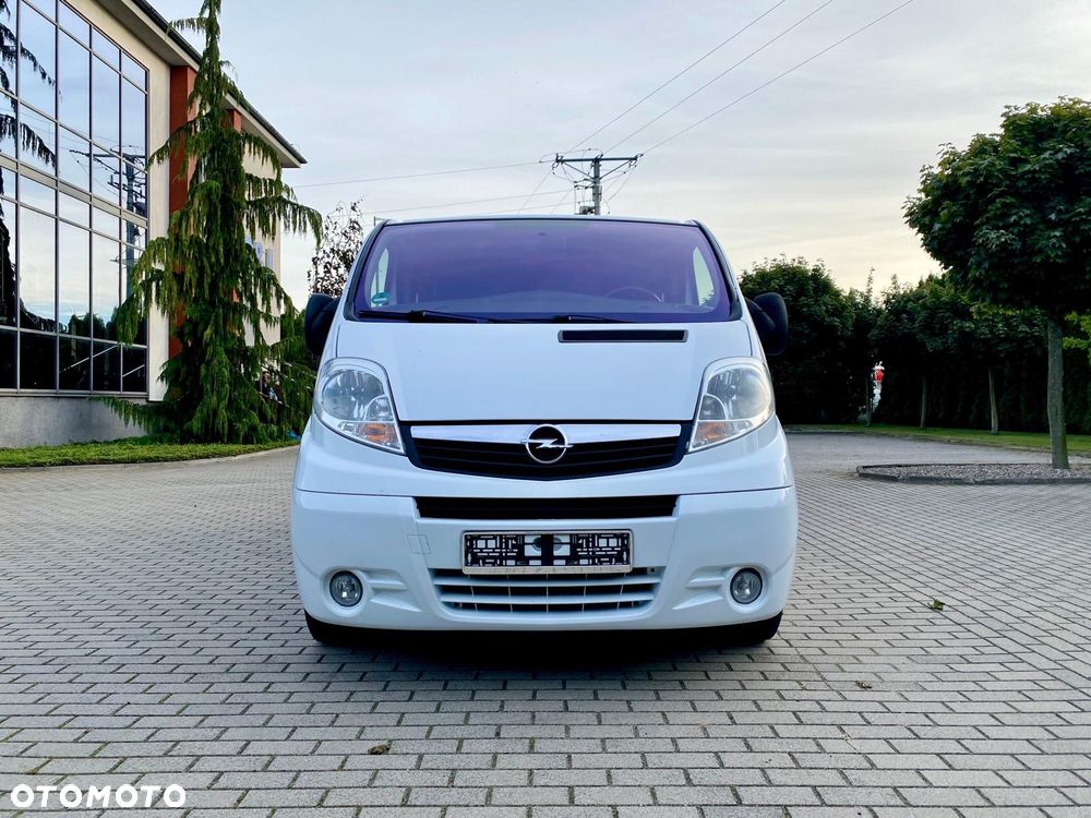 Opel Vivaro Tour Elegance L1H1 - 3