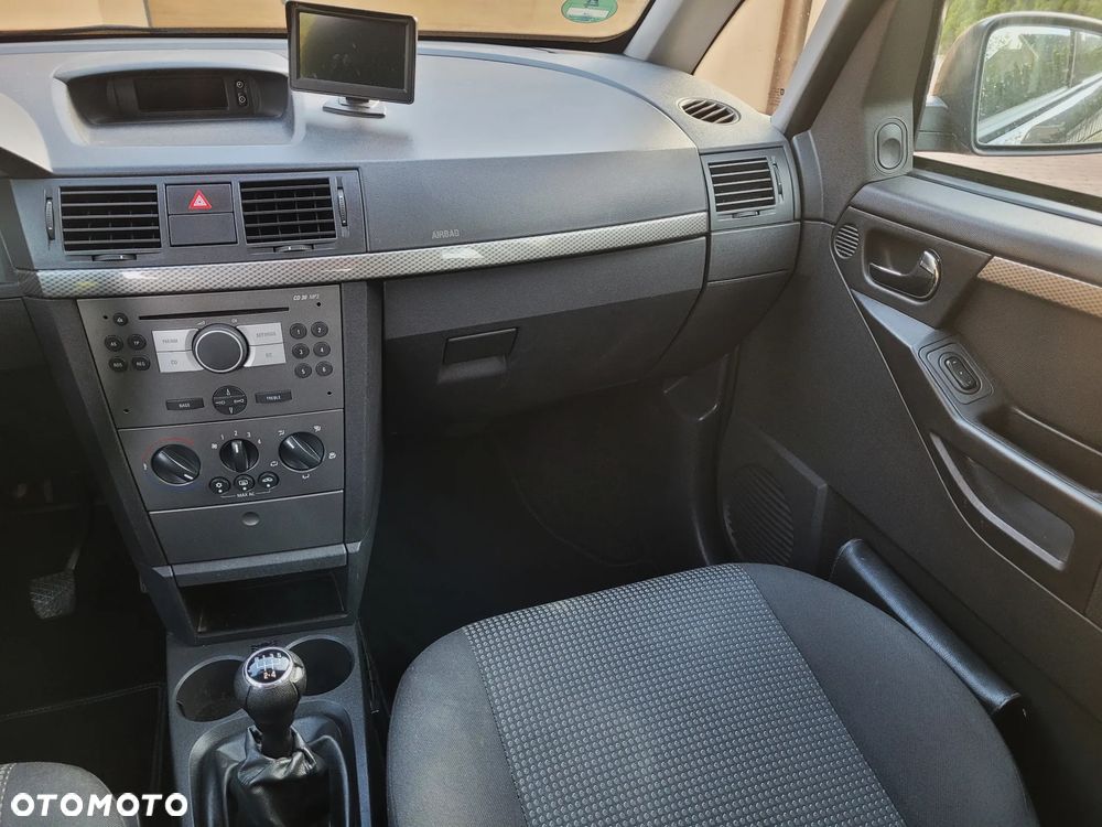 Opel Meriva 1.6 16V Easytronic Selection 110 Jahre - 12
