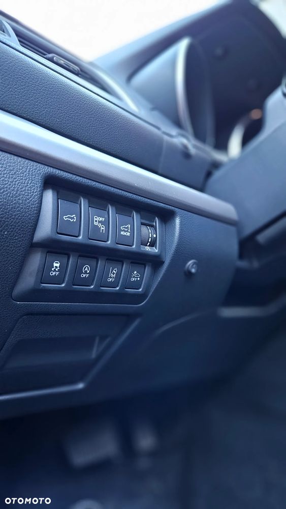 Subaru Outback 2.5i Exclusive - 27