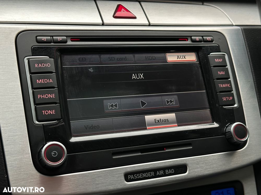 Volkswagen Passat 2.0 TDI Highline - 14