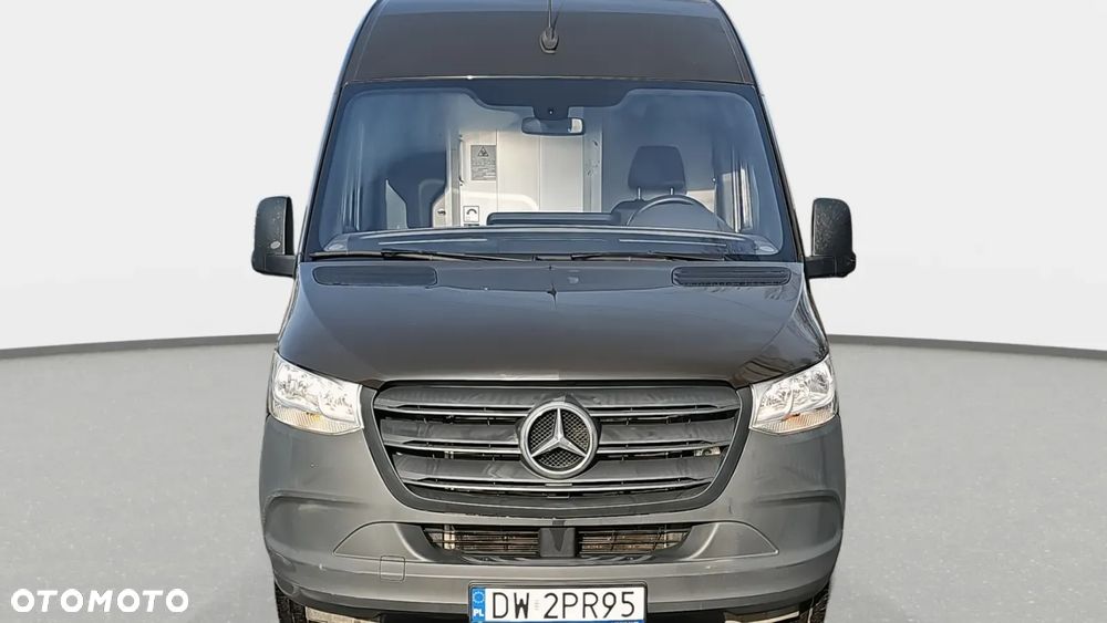 Mercedes-Benz Sprinter - 7