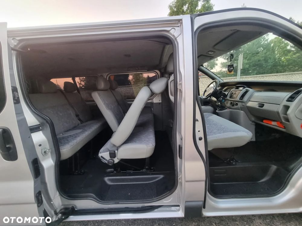 Opel Vivaro L2H1 2.9t - 23