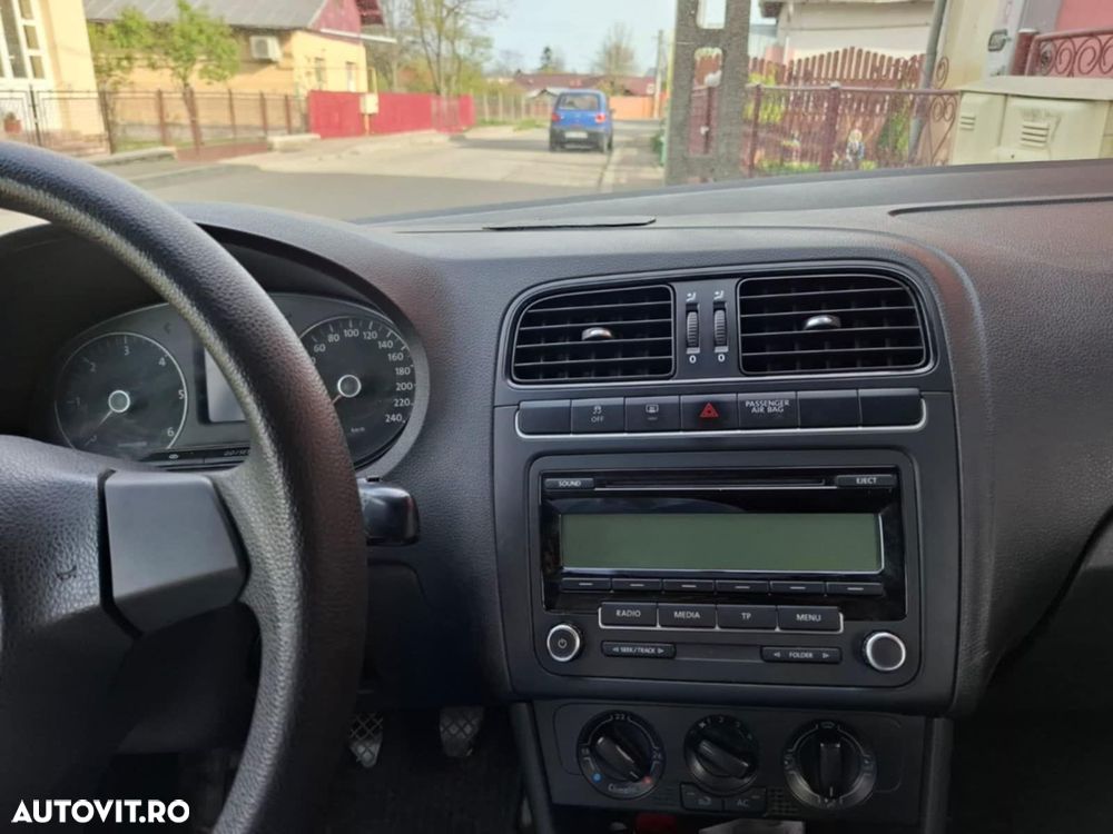 Volkswagen Polo 1.6 TDI Life - 4