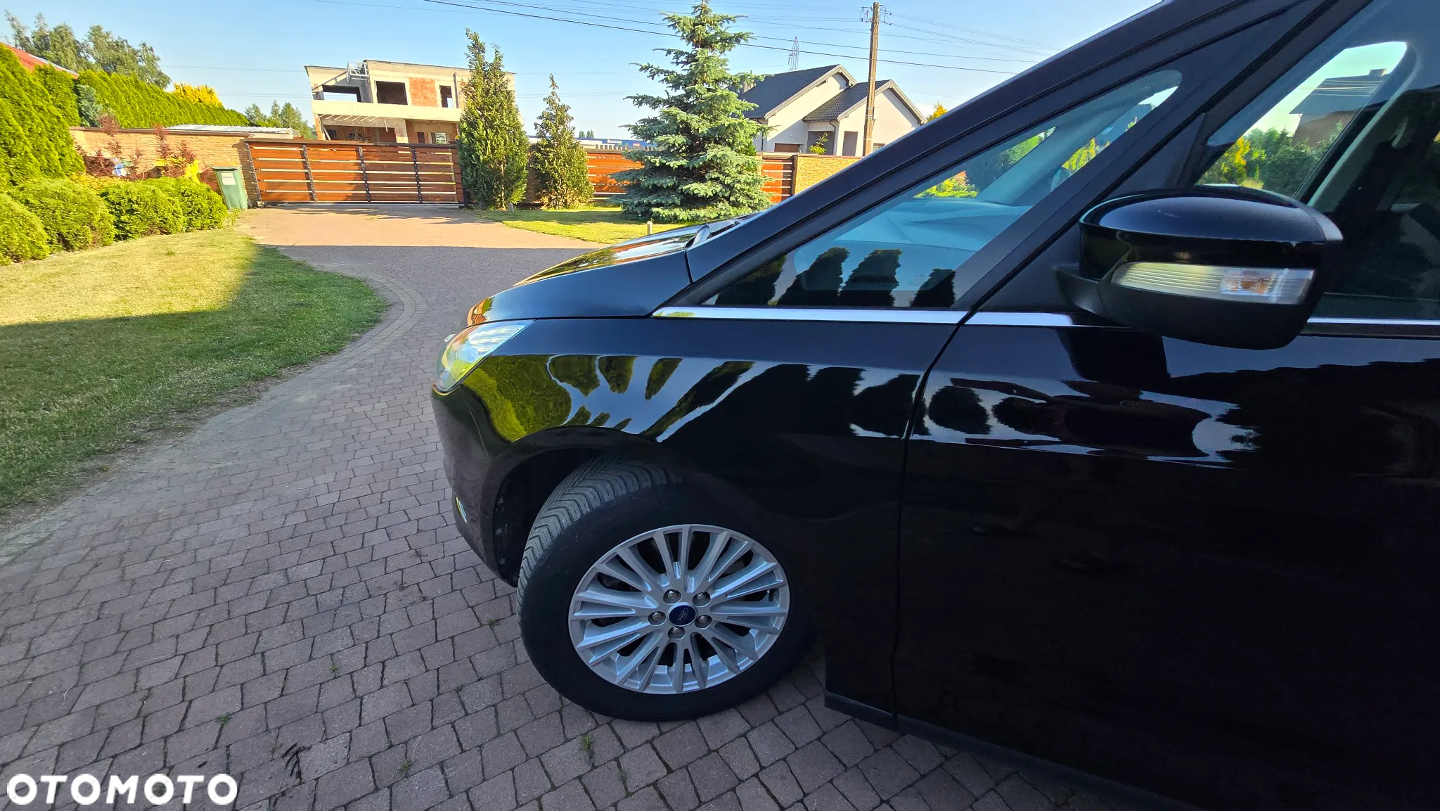Ford Galaxy - 25