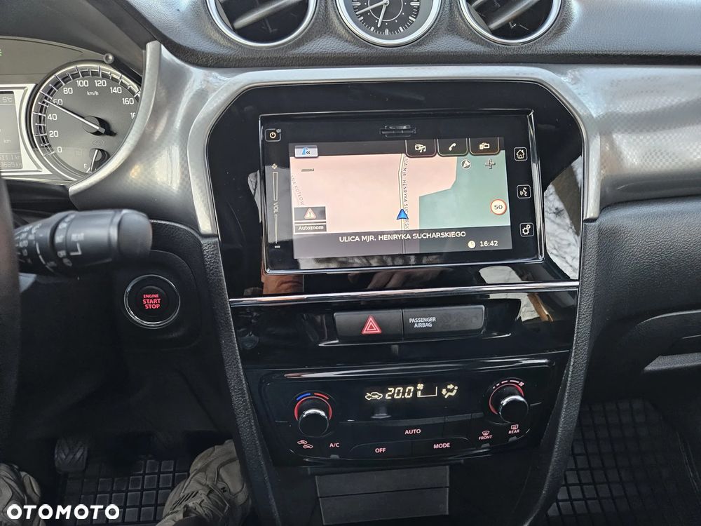 Suzuki Vitara 1.6 DDiS (4x4) Allgrip Comfort+ - 17