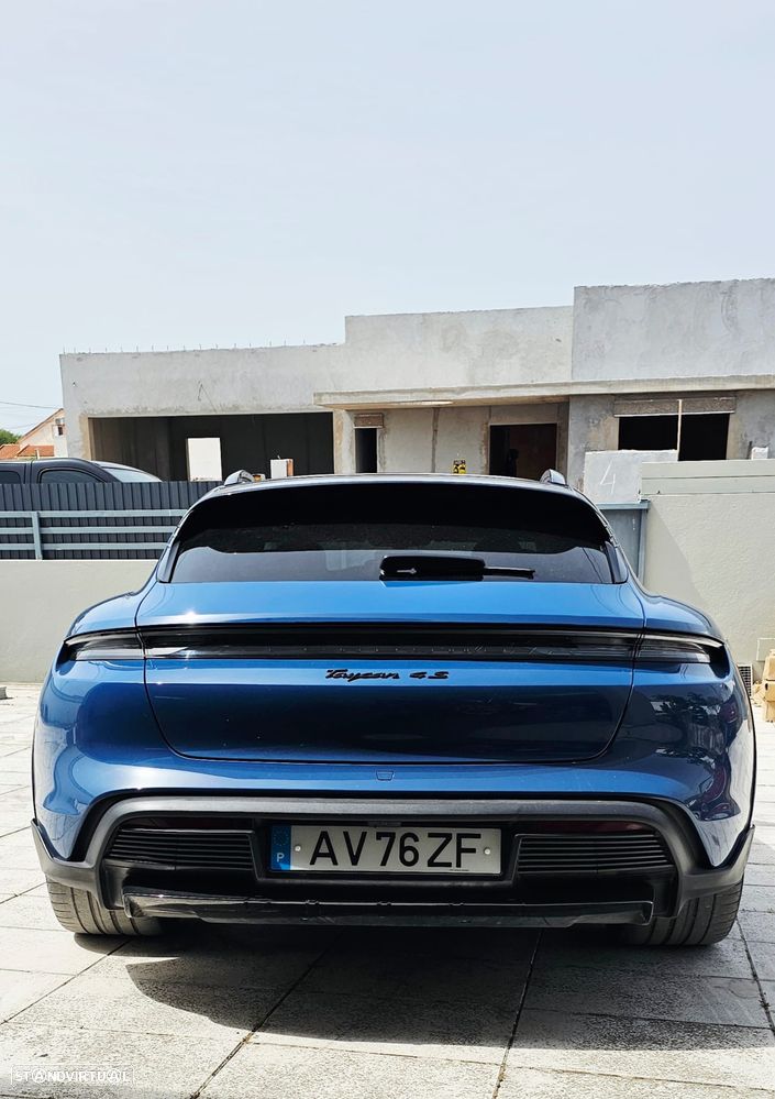 Porsche Taycan Cross Turismo 4S Sport bateria Performance Plus - 12