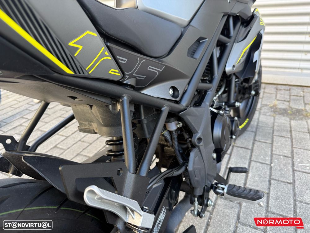 Benelli BN 125 - 9