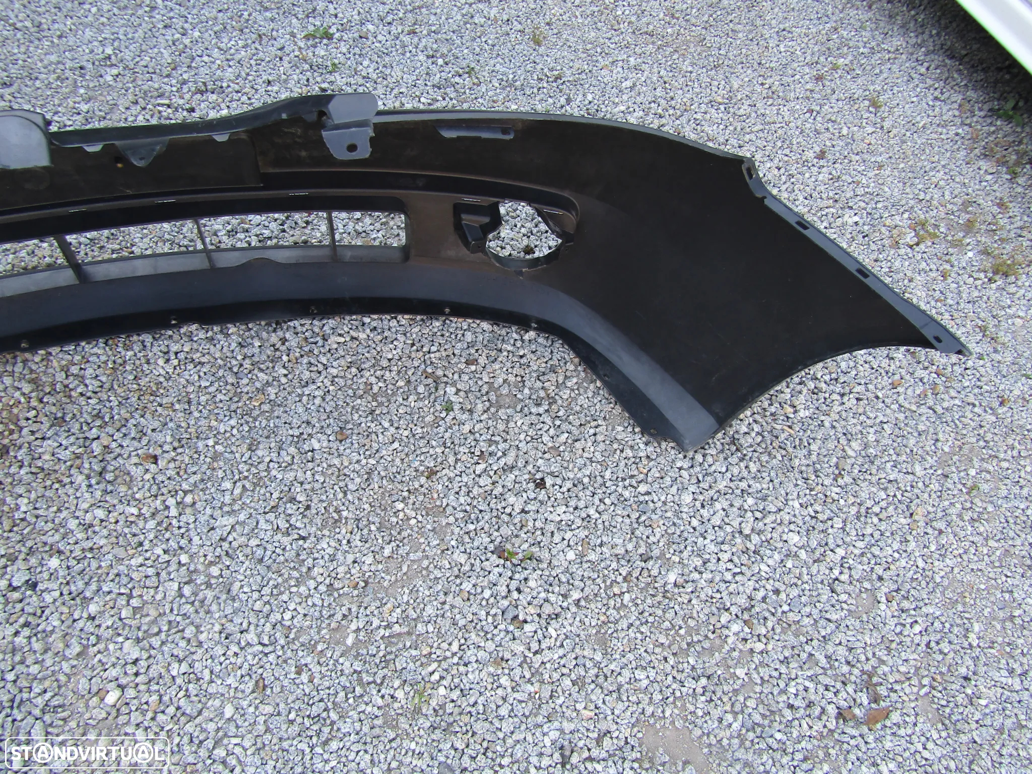 Para-choques Nissan Almera N16 ano 2003 a 2006  (Original) - 8