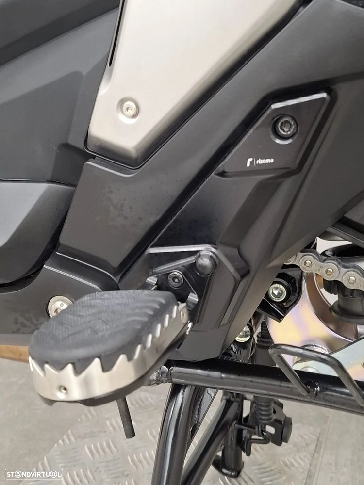 Honda X-ADV 750 - 24