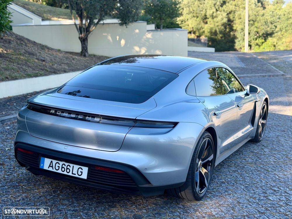 Porsche Taycan Standard - 25