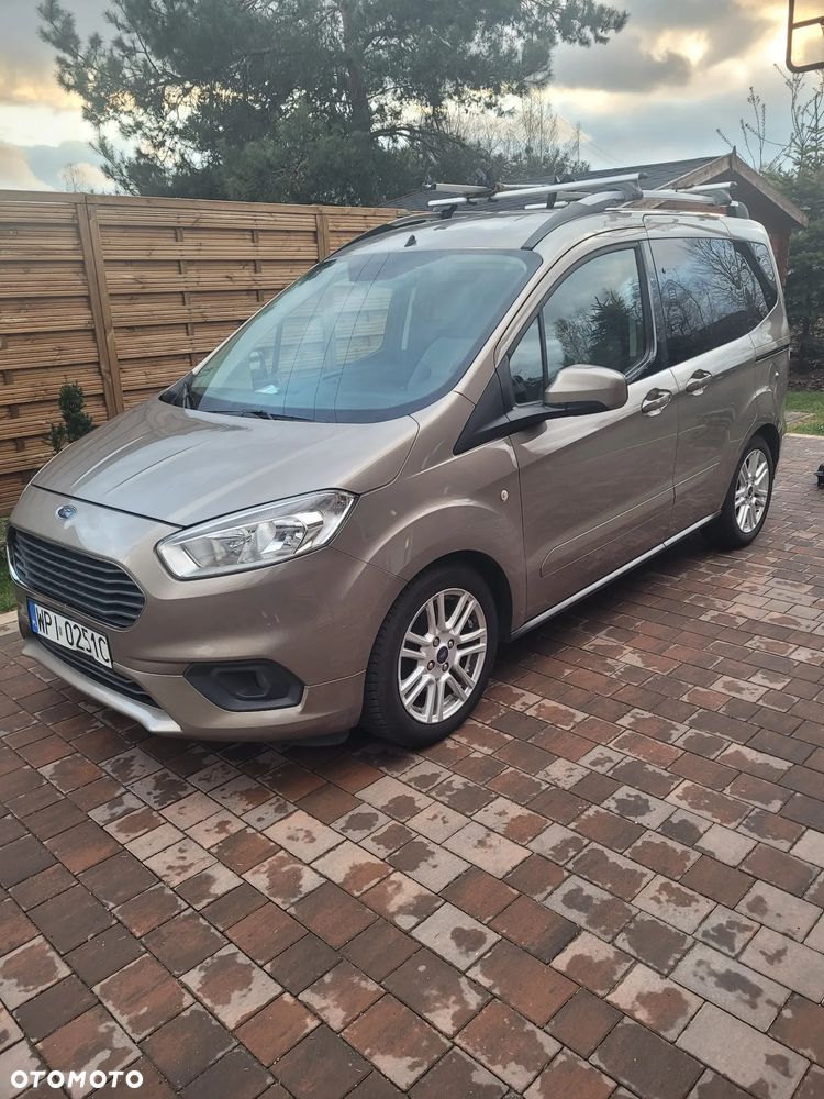 Ford Tourneo Courier 1.0 EcoBoost Titanium - 4