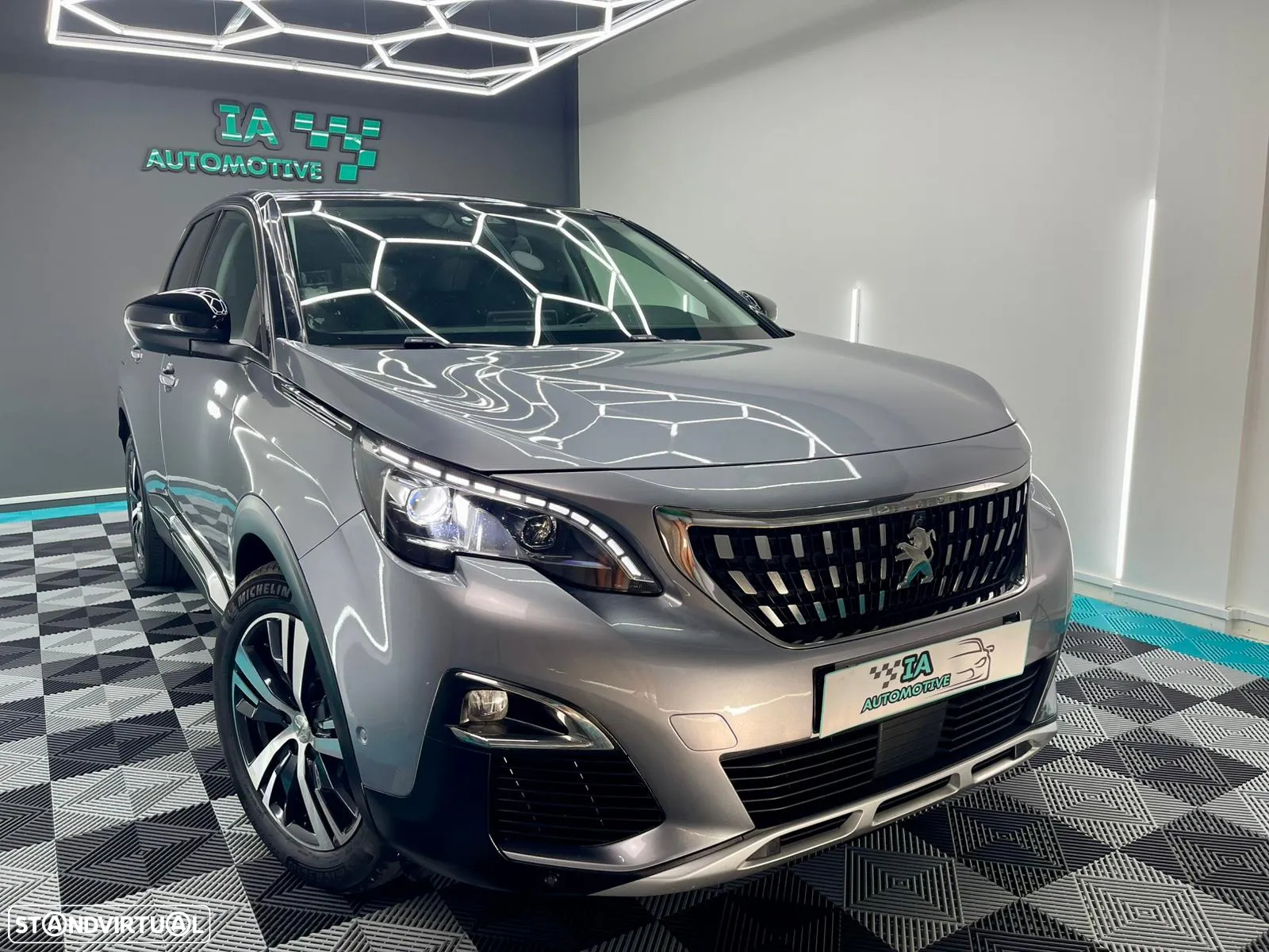 Peugeot 3008 1.6 BlueHDi Allure EAT6 J18 - 5