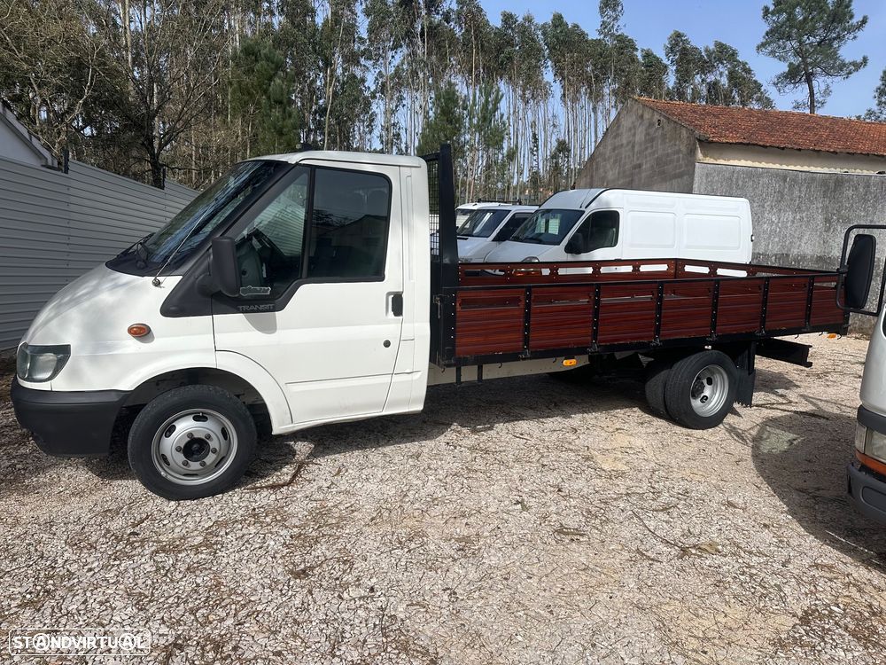 Ford Transit caixa aberta - 2