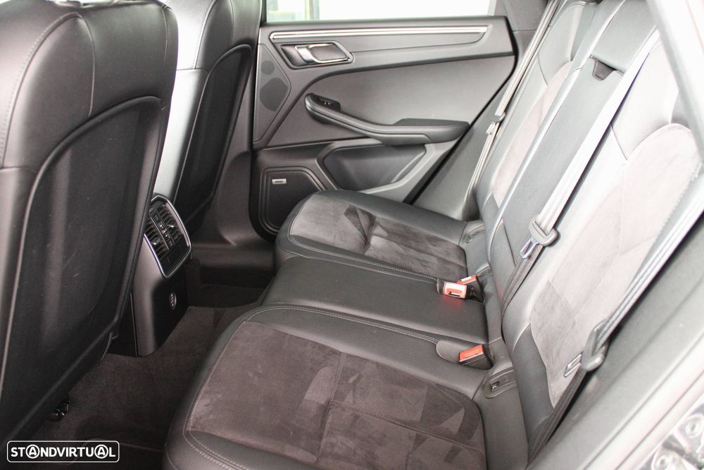 Porsche Macan PDK - 16