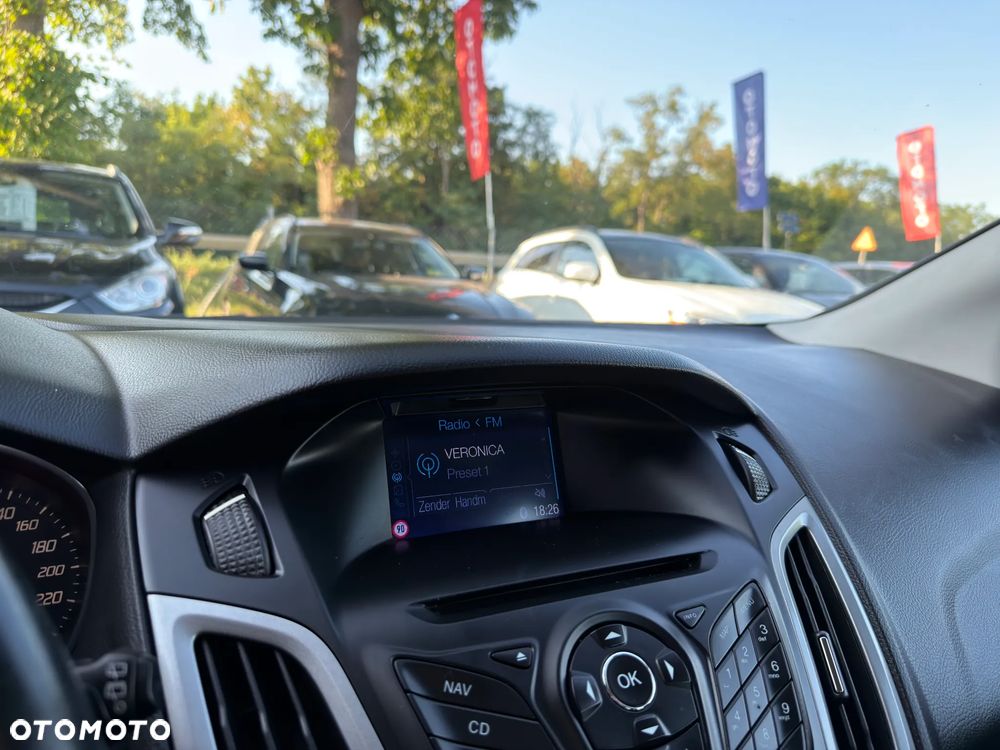 Ford Focus 1.6 Titanium - 16