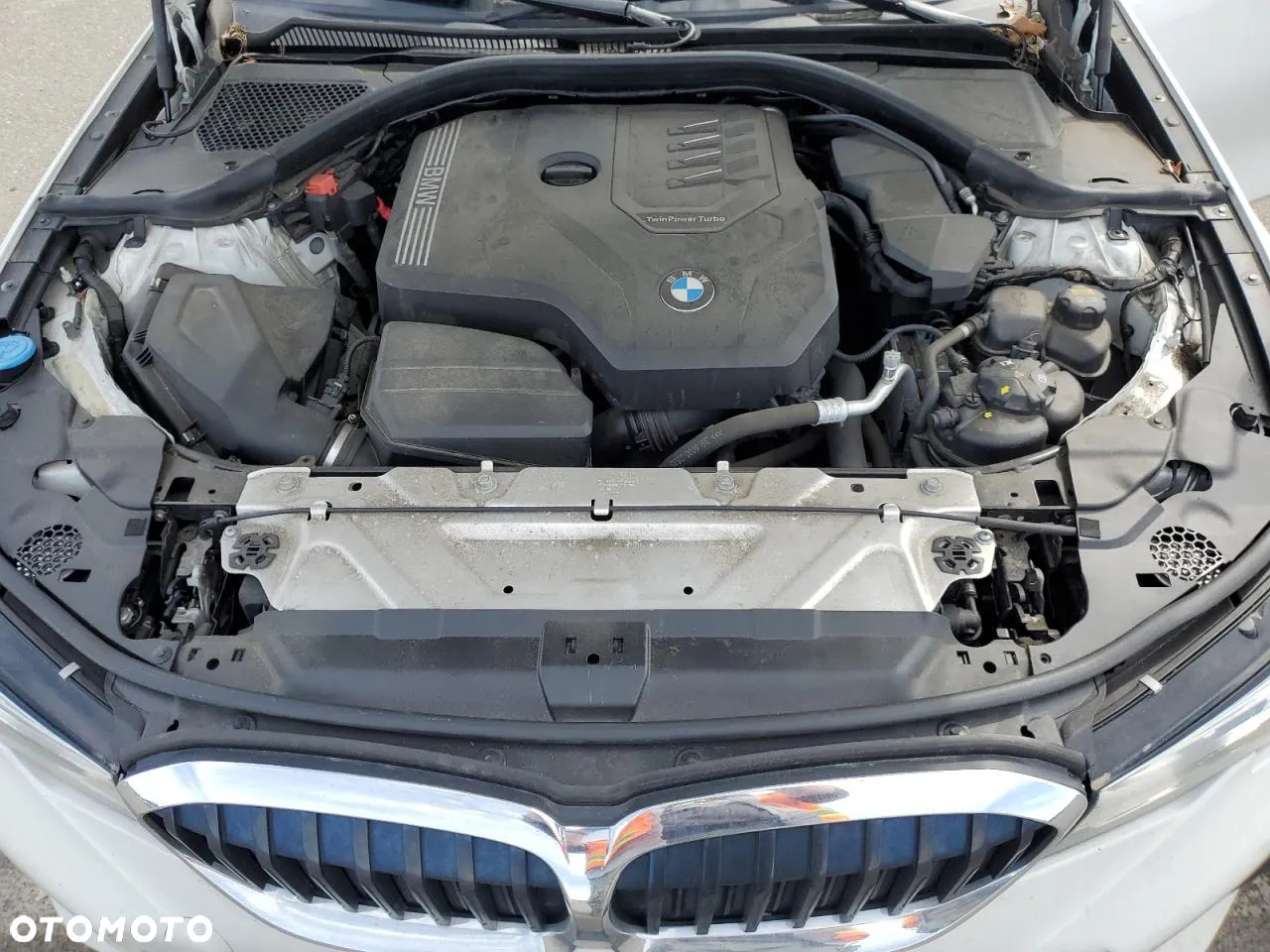 BMW Seria 3 330i Advantage sport - 13