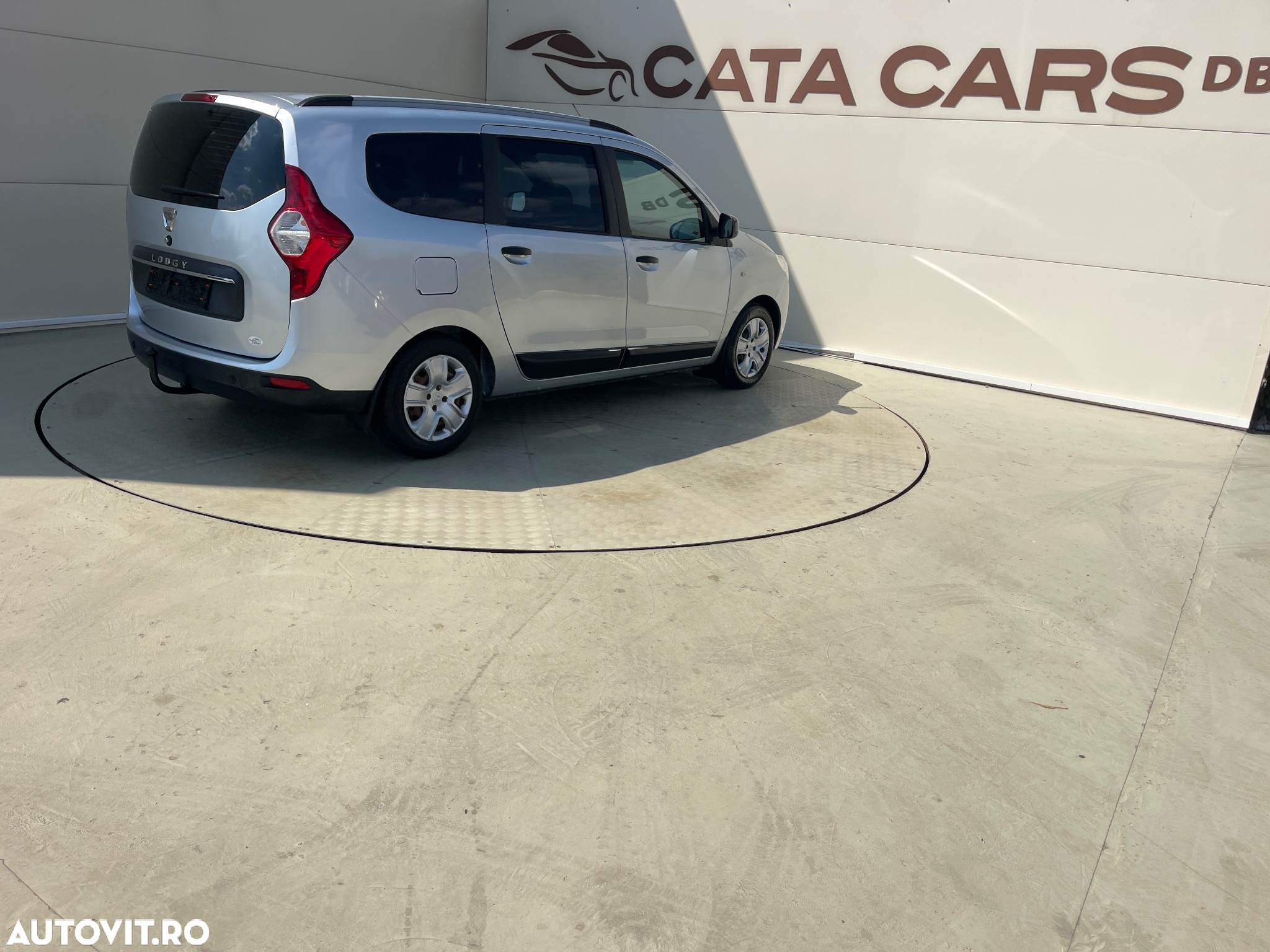 Dacia Lodgy - 15