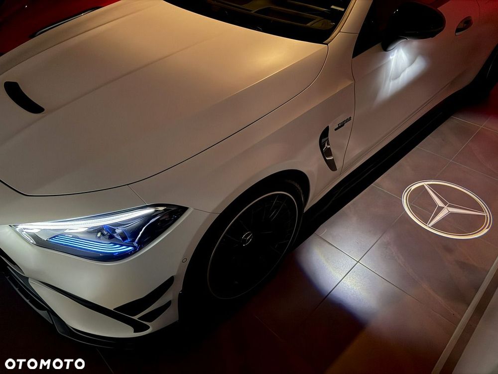 Mercedes-Benz CLE Mercedes-AMG 53 4MATIC+ AMG SPEEDSHIFT TCT 9G - 9