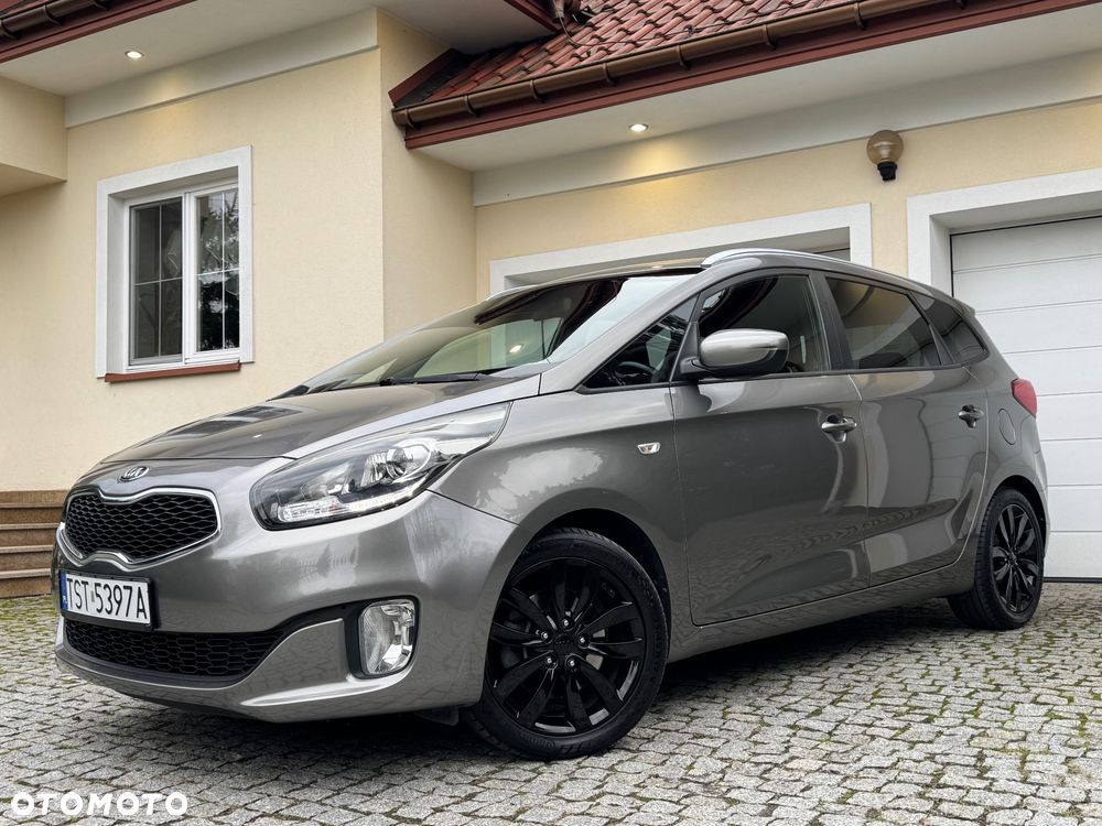 Kia Carens 1.7 CRDi L DCT - 9
