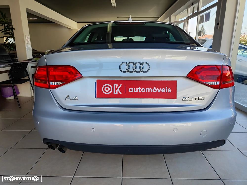 Audi A4 2.0 TDI Business Line Advance - 10