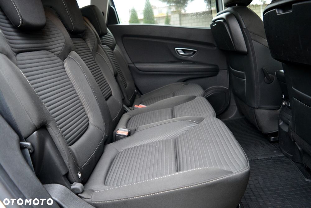 Renault Grand Scenic - 20