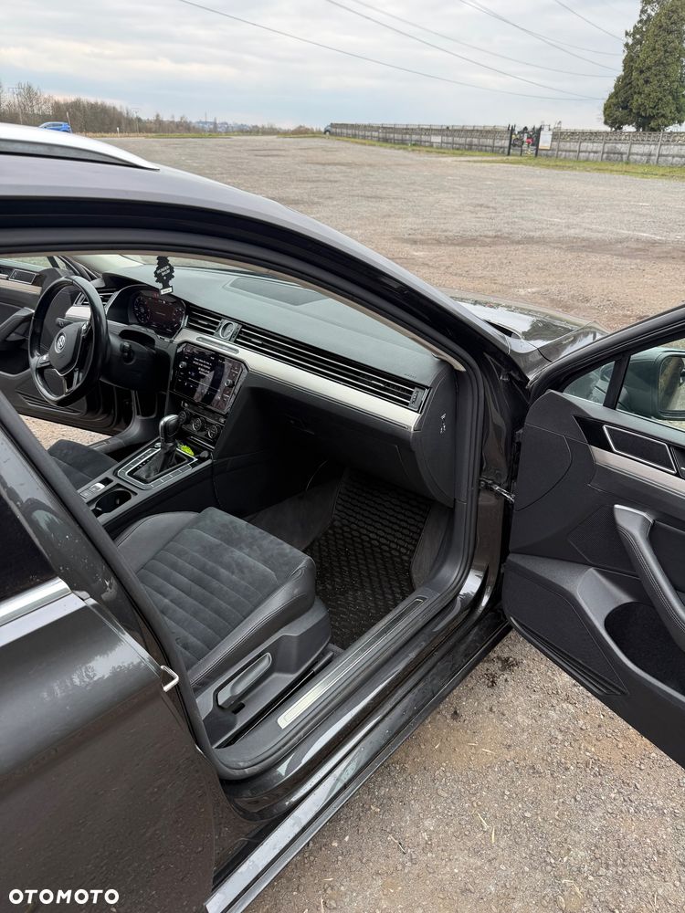 Volkswagen Passat 2.0 TDI BMT Highline DSG - 8