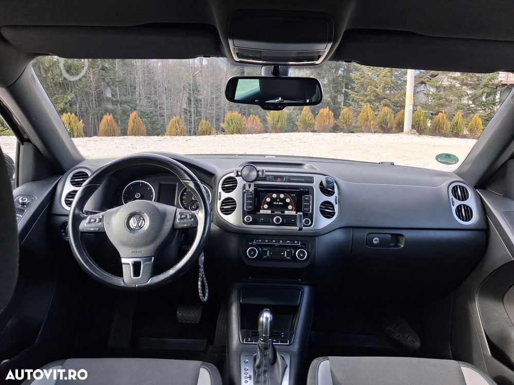 Volkswagen Tiguan 2.0 TDI DPF 4Motion BlueMotion Technology DSG Life - 9