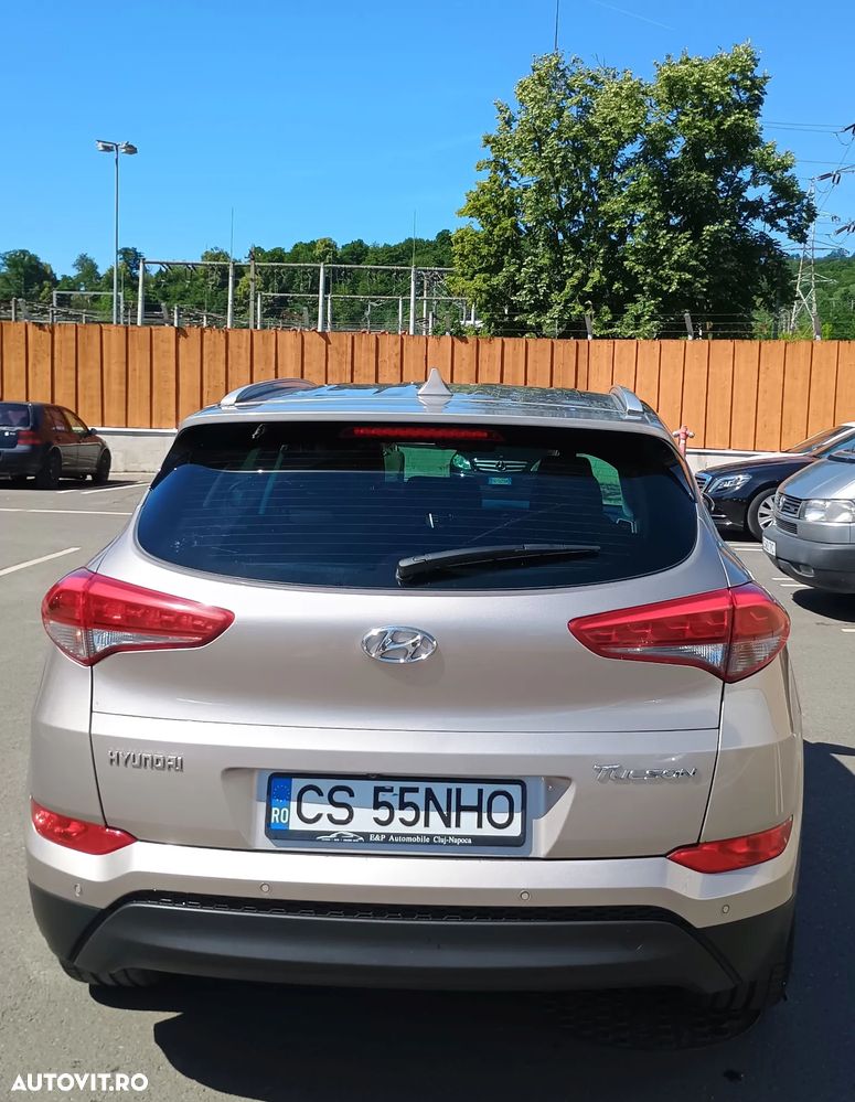 Hyundai Tucson blue 1.7 CRDi 2WD DCT Premium - 2