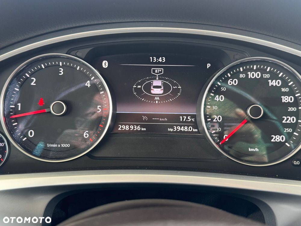 Volkswagen Touareg 3.0 V6 TDI 4XMot BMT - 22