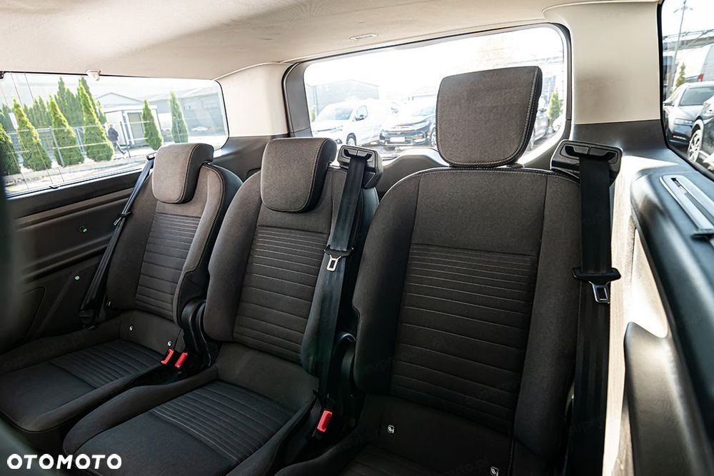 Ford Tourneo Custom 2.0 EcoBlue L2 Titanium - 27