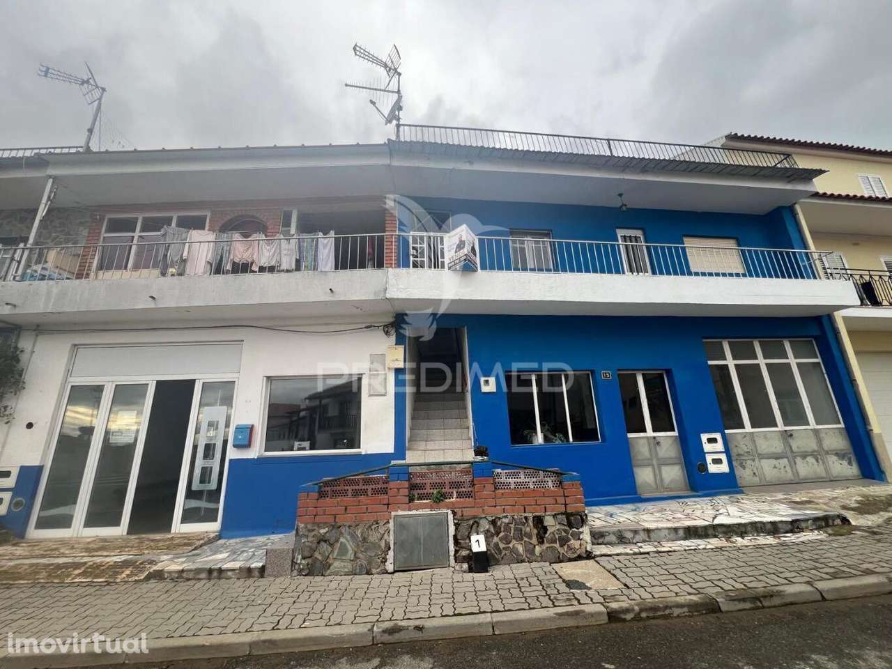 Prédio em propriedade total com elevado potencial de investimento –... - Grande imagem: 3/33