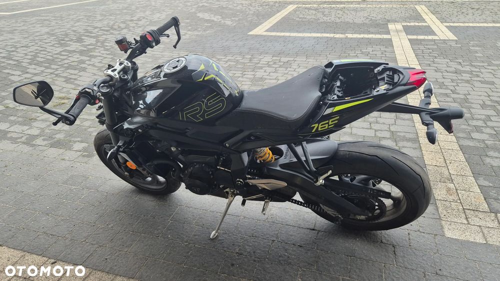 Triumph Street Triple - 6