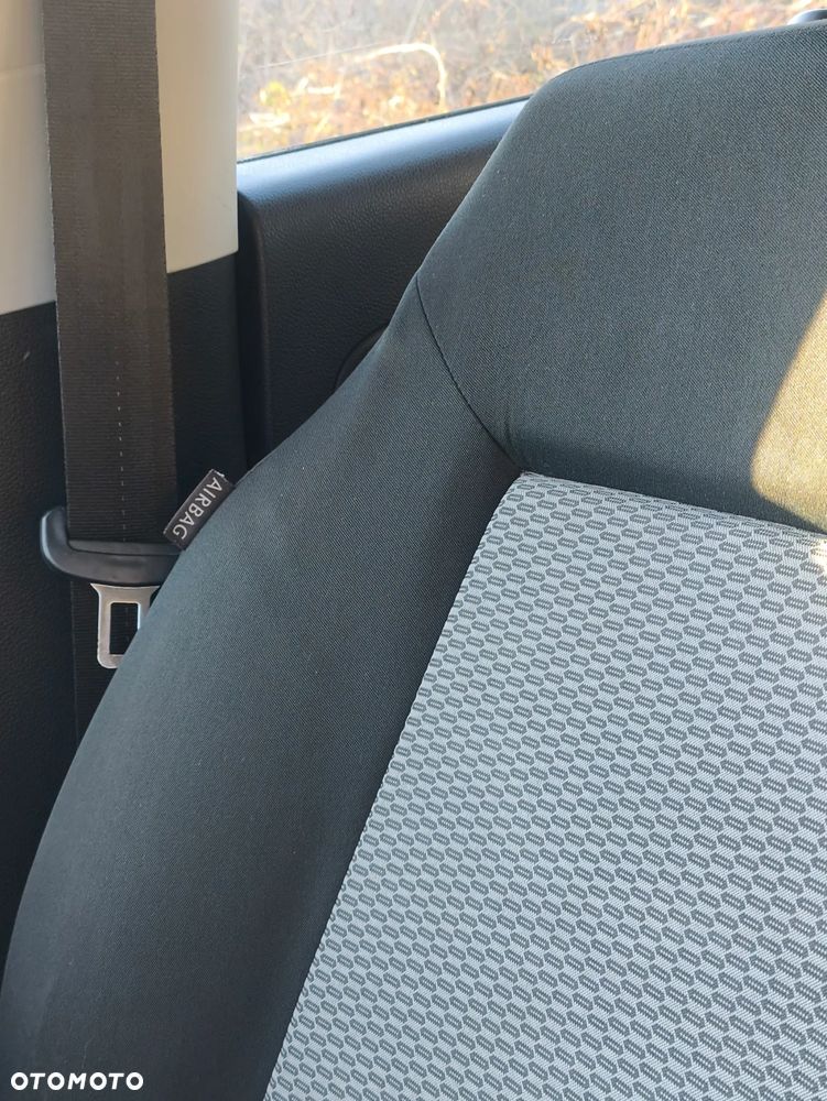 Renault Grand Scenic - 26