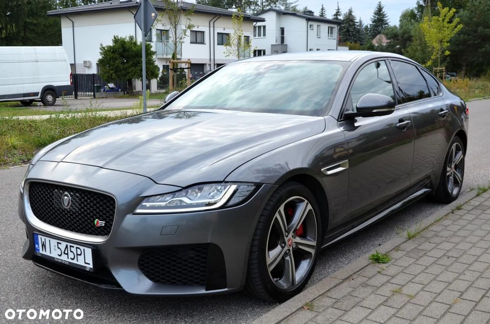 Jaguar XF 3.0 V6 AWD S - 2