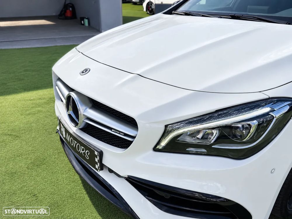 Mercedes-Benz CLA 45 AMG 4Matic Speedshift 7G-DCT Night Edition - 9