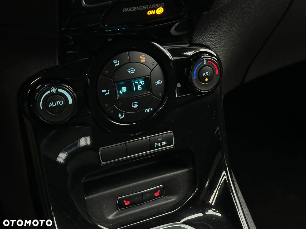 Ford Fiesta 1.0 Titanium - 11