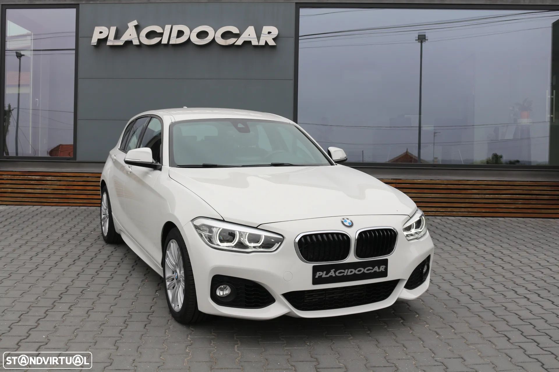 BMW 118 d Pack M - 1