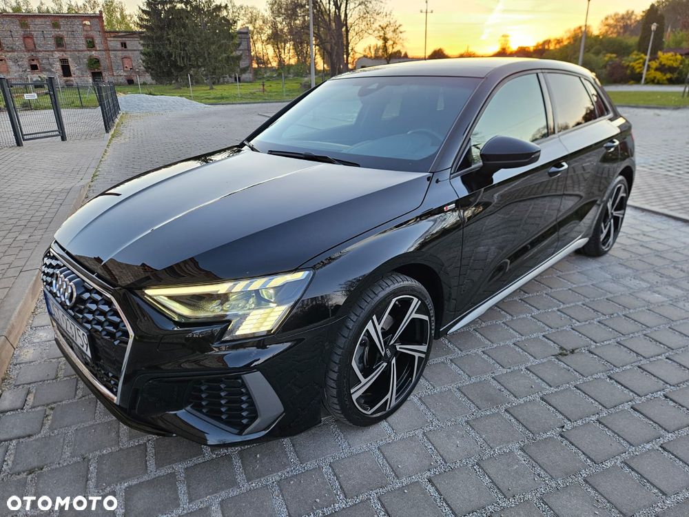 Audi A3 Sportback - 3