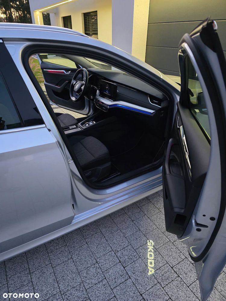 Skoda Octavia 2.0 TDI Style DSG - 14