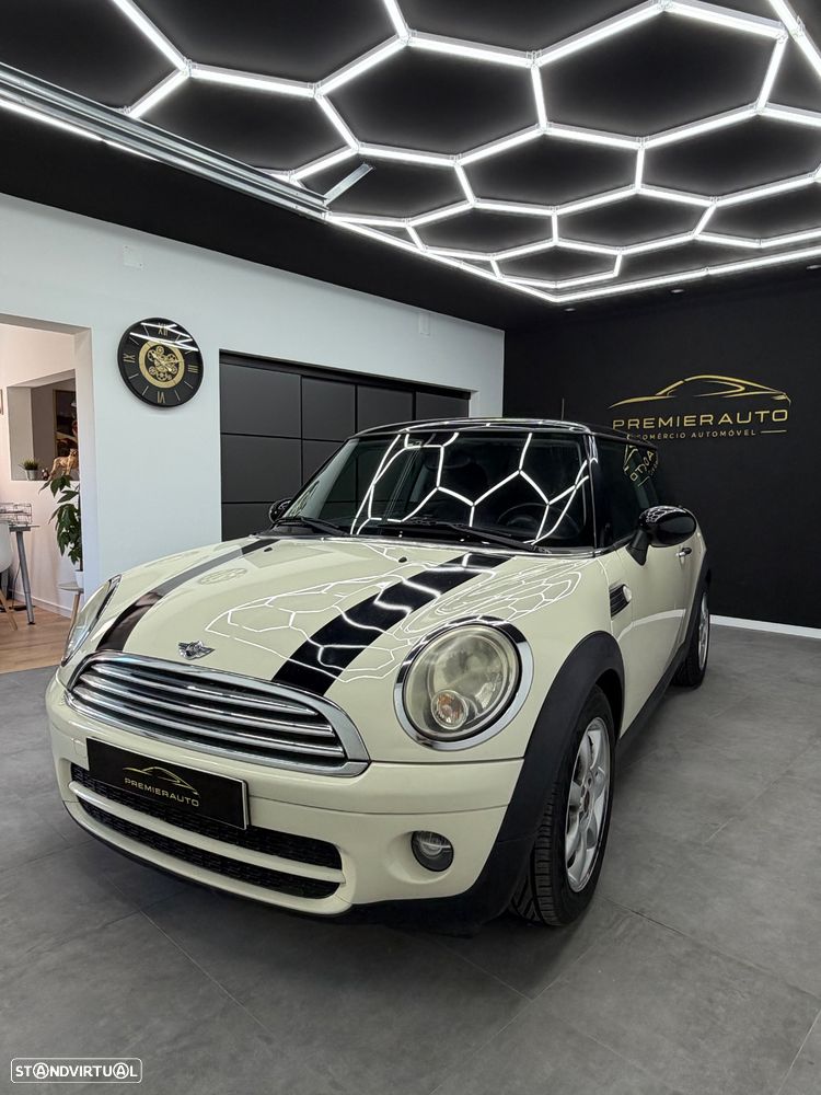 MINI 3 Portas Cooper D - 3