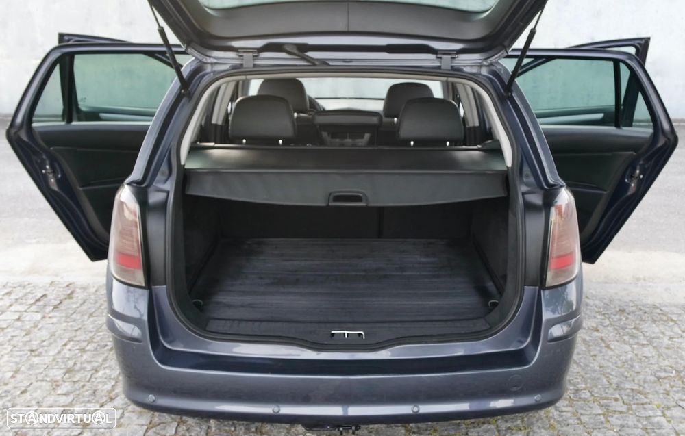 Opel Astra Caravan 1.7 CDTi Cosmo M6 - 32