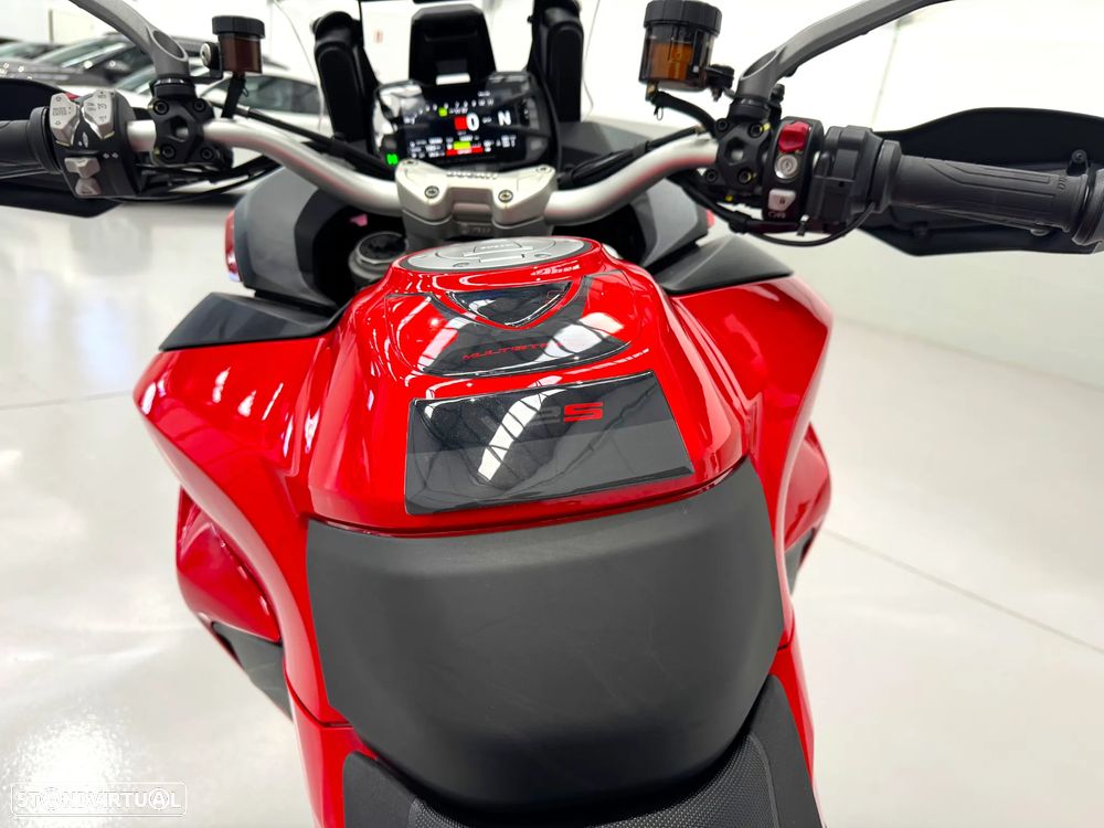 Ducati Multistrada V2 S - 18
