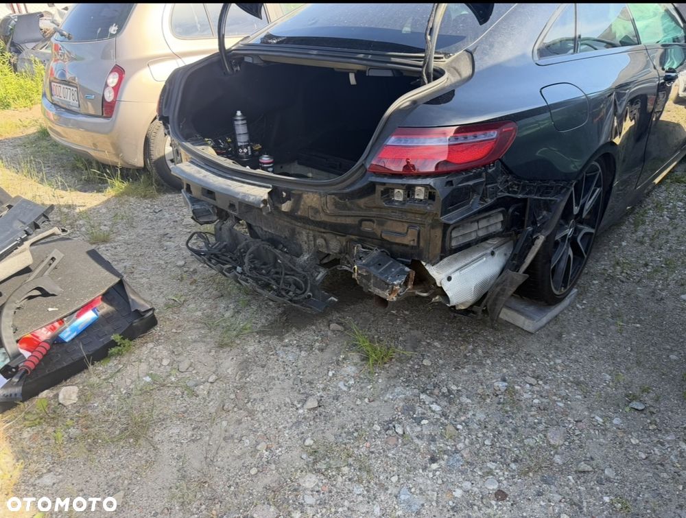 Mercedes-Benz Klasa E AMG 53 4-Matic+ 9G-TRONIC - 7