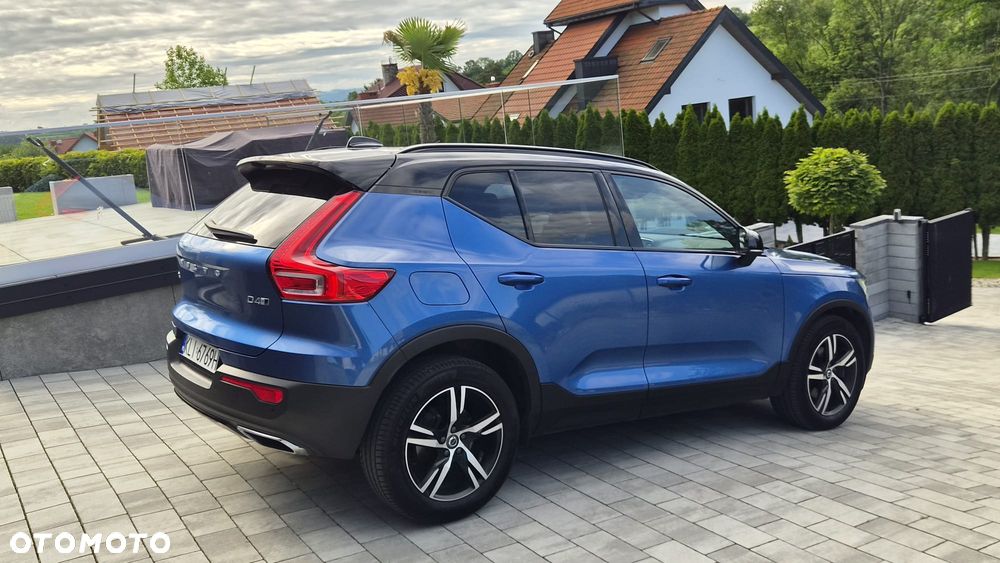 Volvo XC 40 D4 AWD Geartronic R-Design - 5