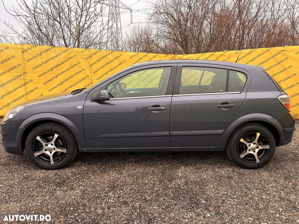 Opel Astra 1.8 Automatik Cosmo - 2