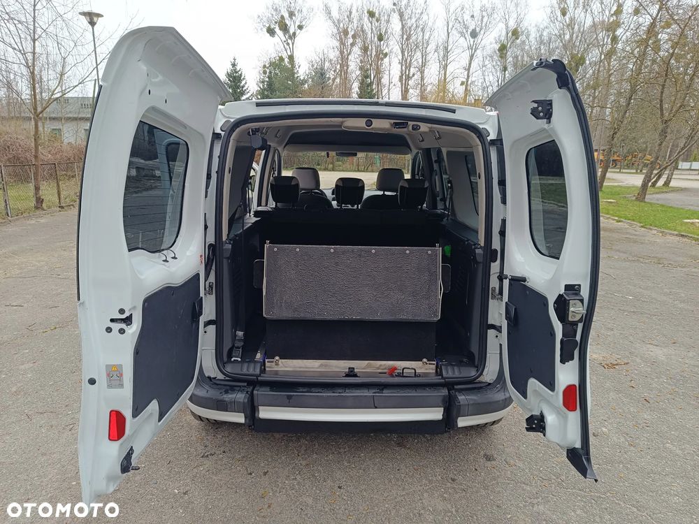 Renault Kangoo dCi 110 FAP Grand - 17